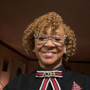 Meet your Posher, Rochelle